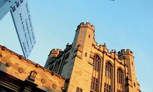 英国布里斯托大学